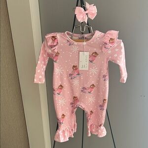 Pete + Lucy Pink Ice Skating Kids One Piece
Size 0-3 months